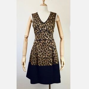 CLOSING SALE - NEIMAN MARCUS NWT $118  DRESS  8